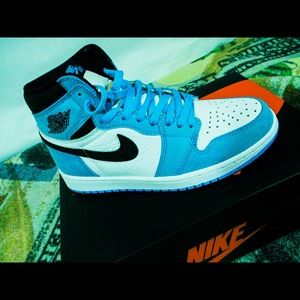 Air Jordan 1 ‘University Blue’ Wmns 9